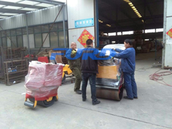 福瑞得機(jī)械座駕壓路機(jī)，手扶壓路機(jī)包裝發(fā)貨