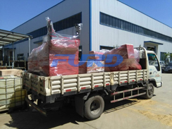 福瑞得機(jī)械手扶雙輪壓路機(jī)，座駕壓路機(jī)正式裝車發(fā)往客戶所在地